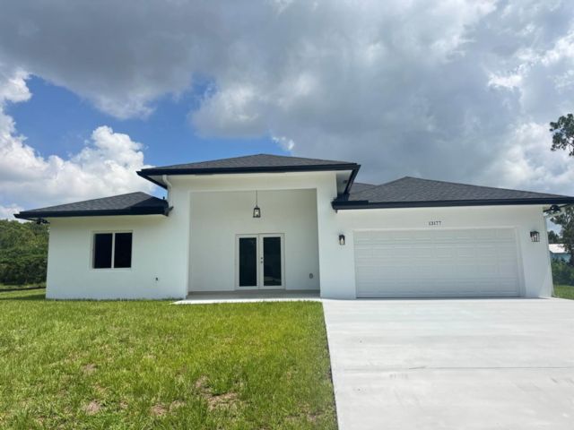  4 BR,  3.00 BTH &nbsp; style home in West Palm Beach