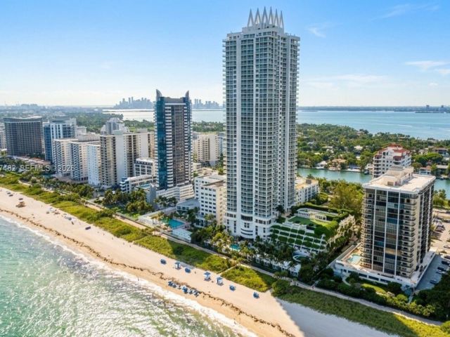  3 BR,  2.50 BTH &nbsp; style home in Miami Beach