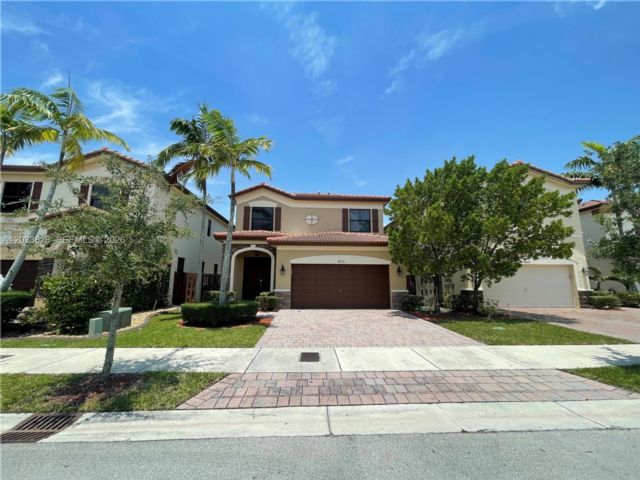  4 BR,  3.00 BTH &nbsp; style home in Medley