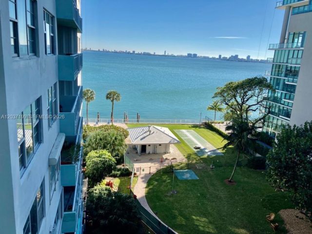  1 BR,  1.00 BTH &nbsp; style home in Miami