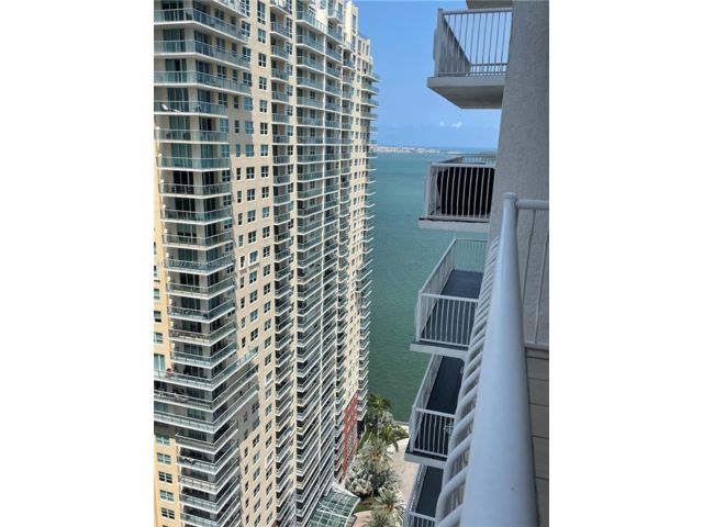  1 BR,  1.00 BTH &nbsp; style home in Miami