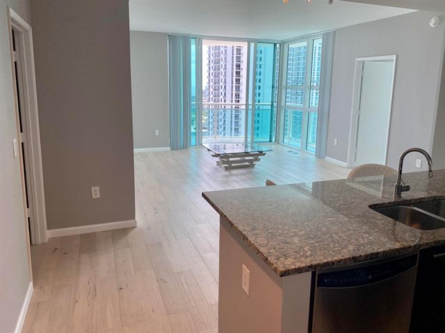  2 BR,  2.50 BTH &nbsp; style home in Miami