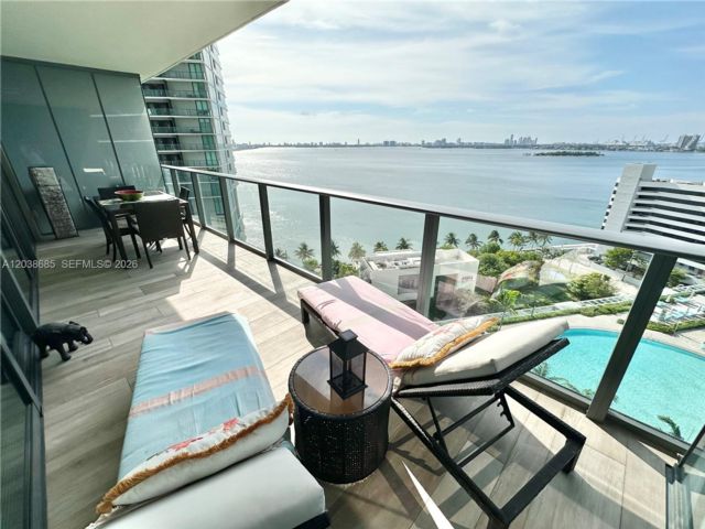  2 BR,  3.00 BTH &nbsp; style home in Miami