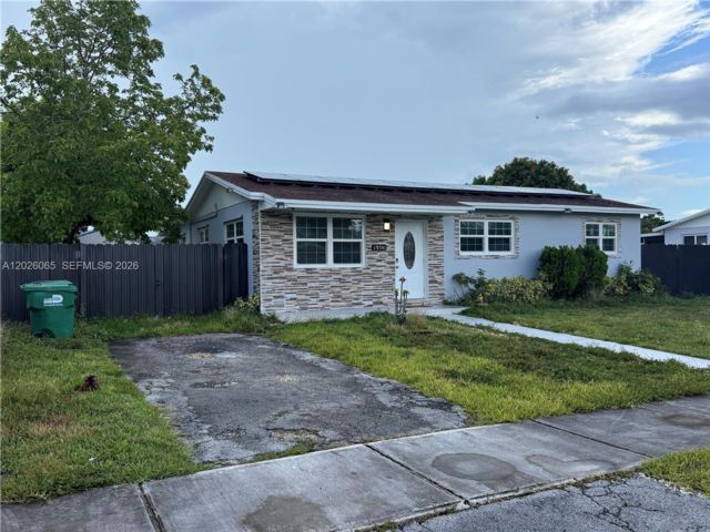  4 BR,  2.00 BTH &nbsp;Other style home in Cutler Bay
