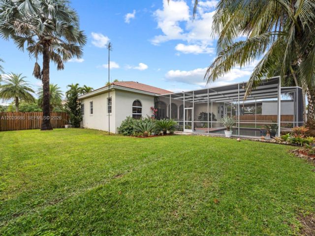  5 BR,  4.00 BTH &nbsp; style home in Homestead