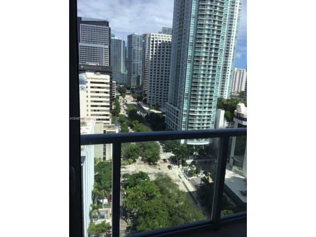  2 BR,  2.50 BTH &nbsp; style home in Miami
