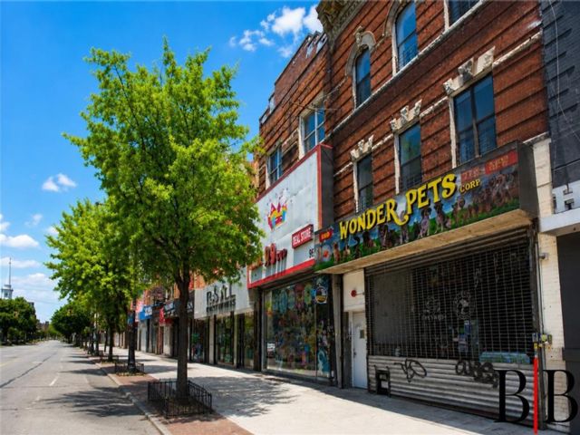 Studio,  0.00 BTH &nbsp;Mixed use style home in Flatbush