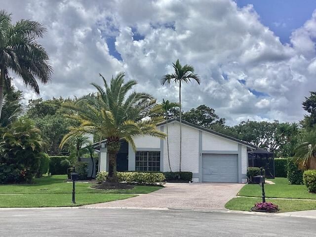  4 BR,  2.00 BTH &nbsp; style home in Boca Raton