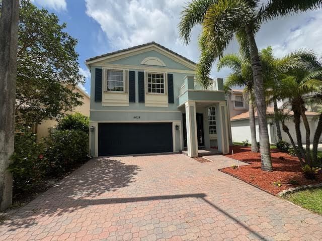  3 BR,  3.00 BTH &nbsp; style home in Wellington