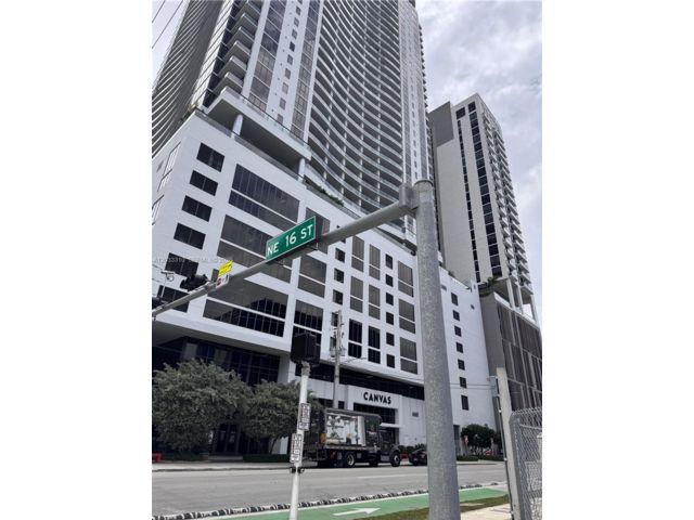  1 BR,  1.50 BTH &nbsp; style home in Miami