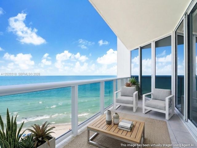  3 BR,  3.00 BTH &nbsp; style home in Sunny Isles Beach