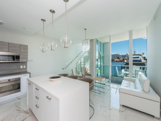  2 BR,  3.00 BTH &nbsp; style home in Sunny Isles Beach