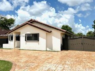 [Miami Real Estate, listing number 3344128]