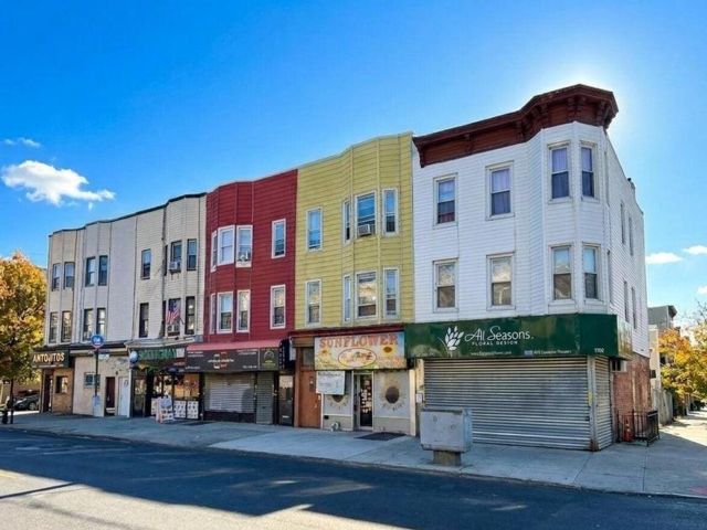 Studio,  0.00 BTH &nbsp;Mixed use style home in Bath Beach
