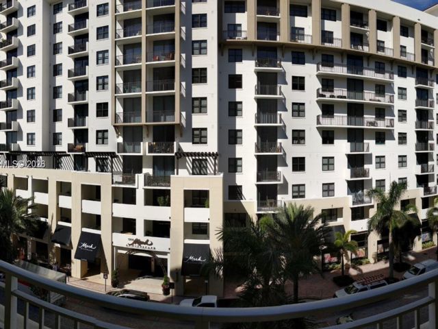  1 BR,  1.00 BTH &nbsp; style home in Boca Raton