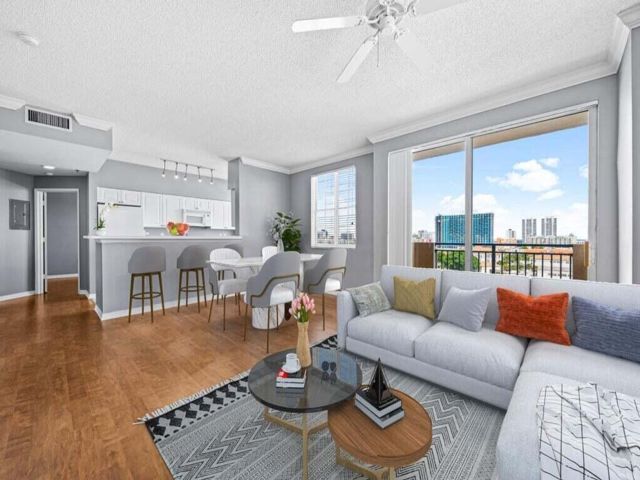  2 BR,  2.00 BTH &nbsp; style home in West Palm Beach