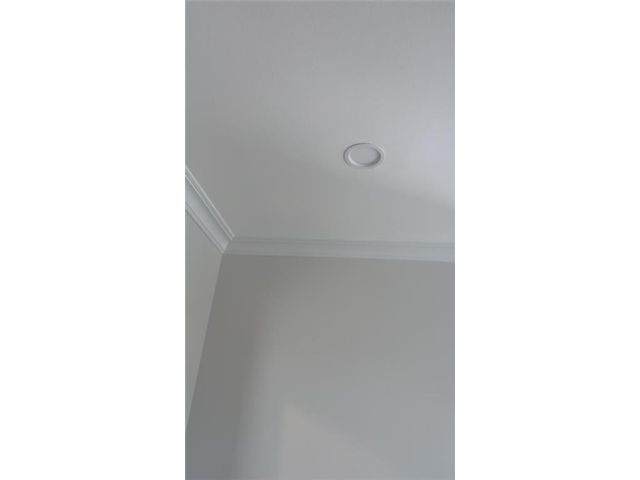 [PHOTO]