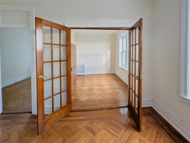 [PHOTO]