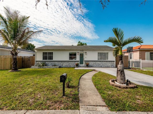  3 BR,  1.00 BTH &nbsp;Other style home in Biscayne Park