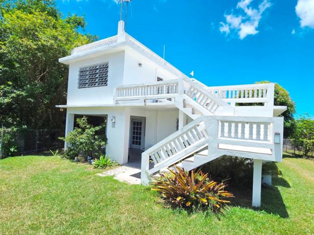  3 BR,  2.00 BTH &nbsp; style home in Vieques