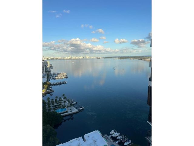  2 BR,  2.00 BTH &nbsp; style home in Miami