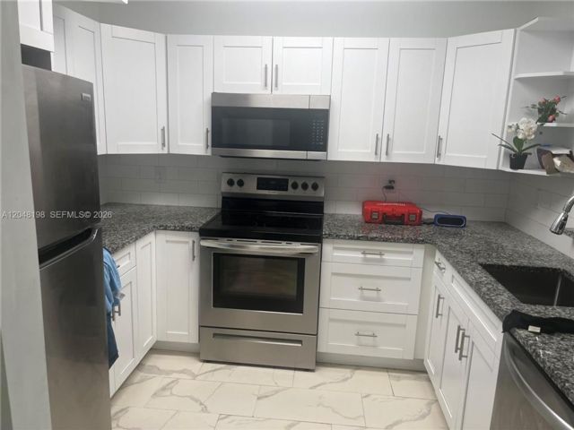 [Sunrise Real Estate, listing number 3344477]
