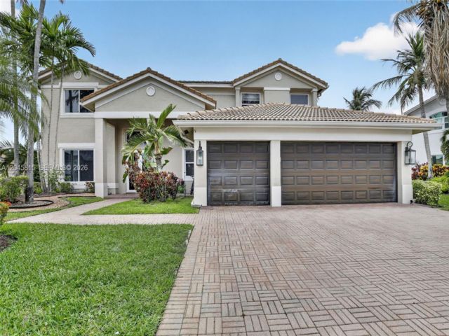 [Weston Real Estate, listing number 3344533]