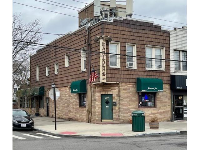 Studio,  0.00 BTH &nbsp;Mixed use style home in Marine Park