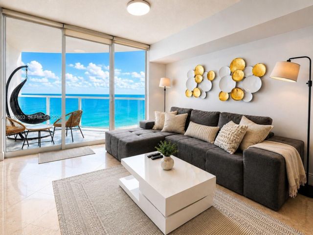  2 BR,  2.50 BTH &nbsp; style home in Sunny Isles Beach
