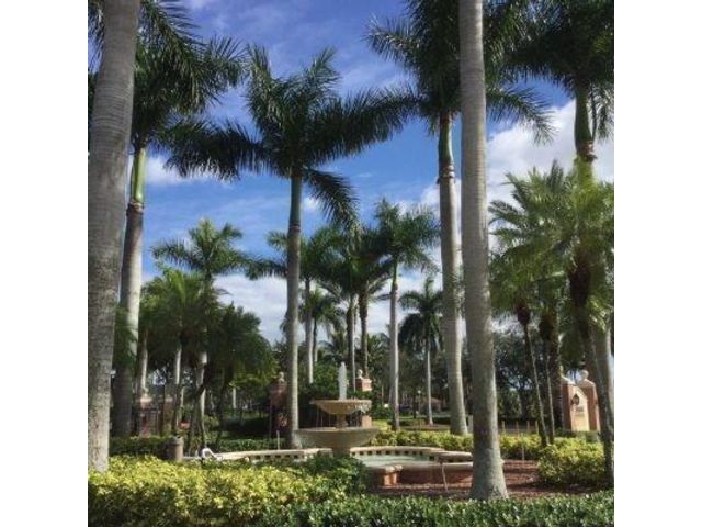  2 BR,  2.00 BTH &nbsp; style home in Lake Worth