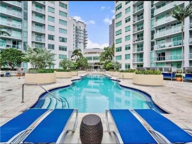 [Miami Real Estate, listing number 3344609]