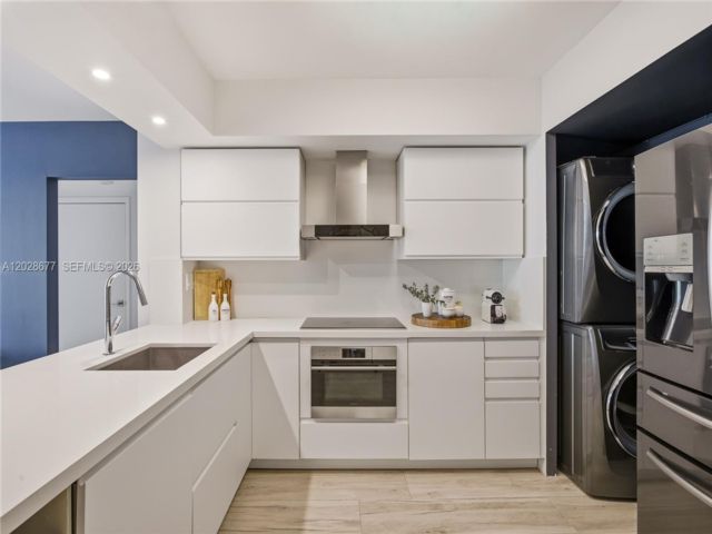 Studio,  2.00 BTH &nbsp; style home in Miami