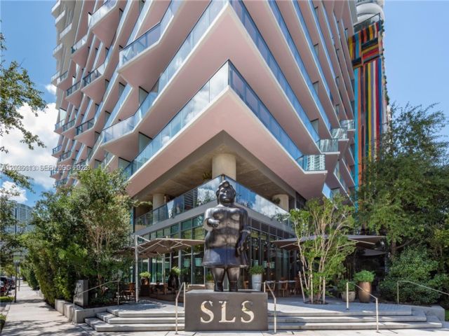  1 BR,  2.00 BTH &nbsp; style home in Miami