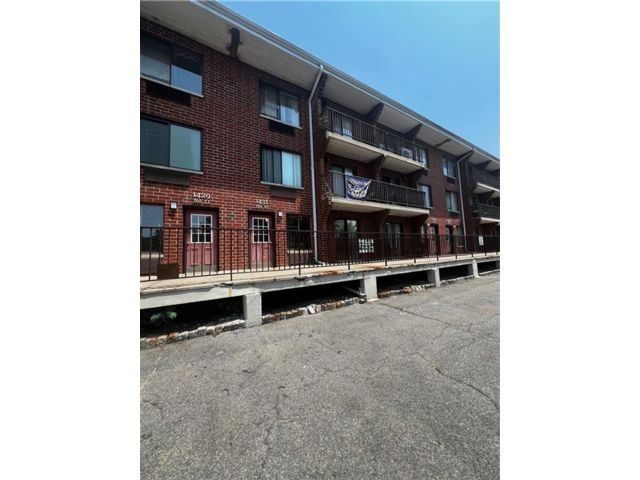 Studio,  1.00 BTH &nbsp;Condominium style home in Canarsie