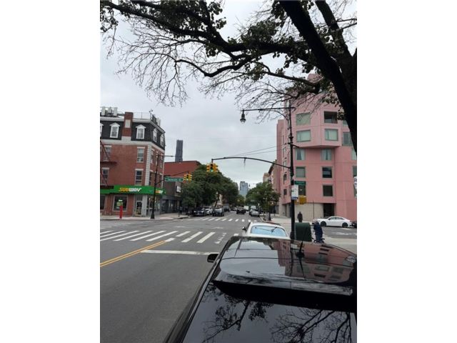 [PHOTO]