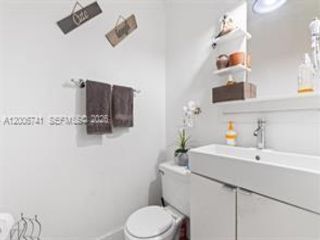 [PHOTO]