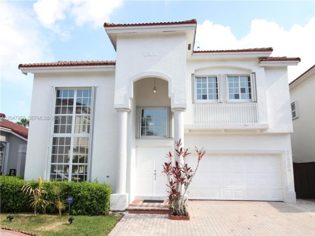  5 BR,  3.00 BTH &nbsp; style home in Medley