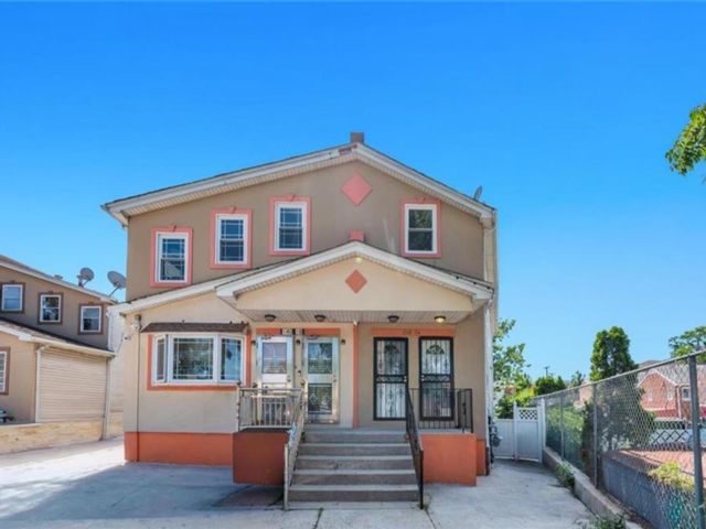 Studio,  0.00 BTH &nbsp;Multi-family style home in Springfield Gardens