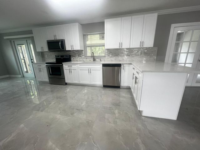  4 BR,  2.00 BTH &nbsp; style home in Boca Raton