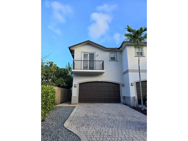  3 BR,  3.50 BTH &nbsp; style home in Fort Lauderdale