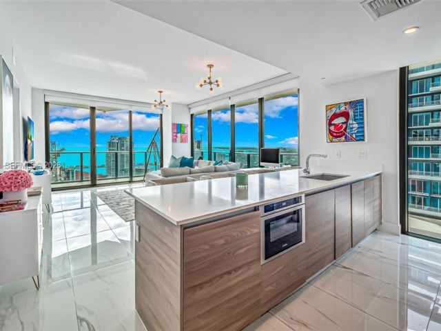  3 BR,  2.50 BTH &nbsp; style home in Miami
