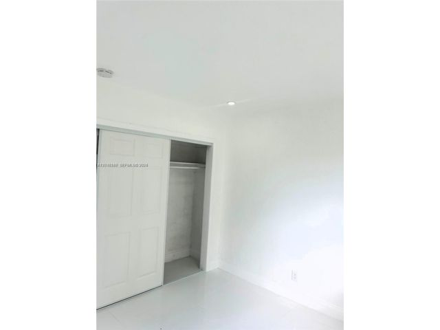 [PHOTO]