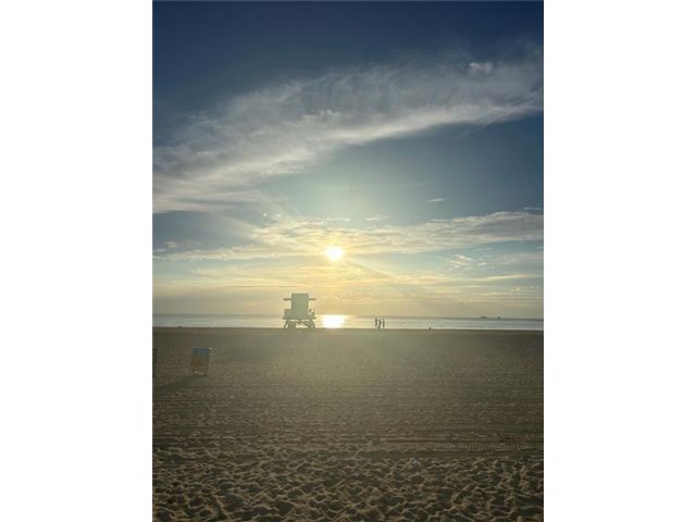 [PHOTO]