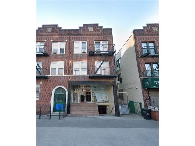 Studio,  0.00 BTH &nbsp;Mixed use style home in Sunset Park