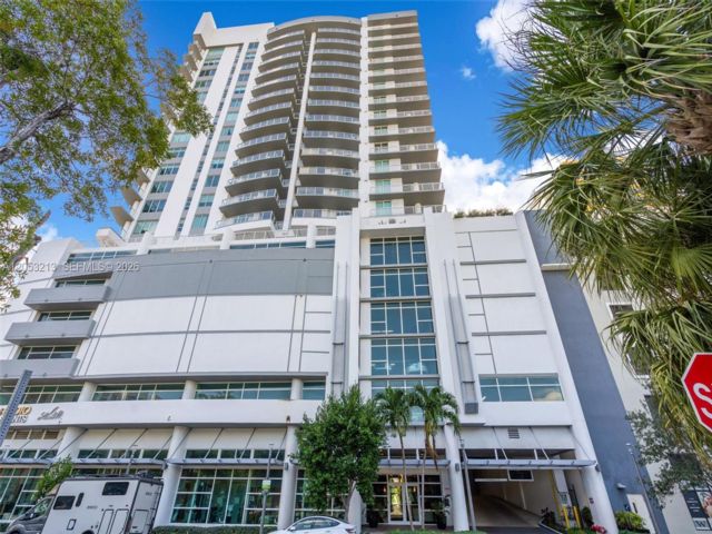  2 BR,  2.00 BTH &nbsp; style home in Fort Lauderdale