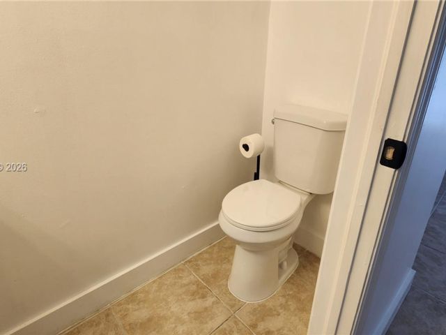 [PHOTO]