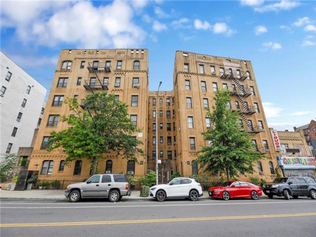  1 BR,  1.00 BTH &nbsp;Co-op style home in Crown Heights