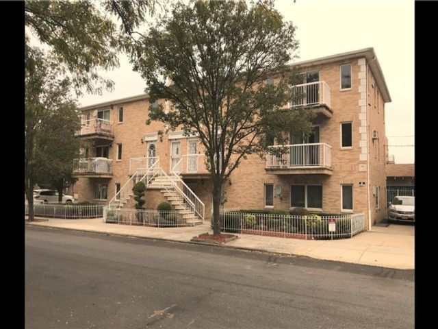 [Bensonhurst Real Estate, listing number 3345337]