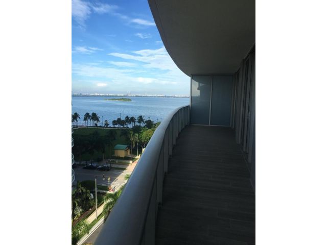 2 BR,  2.50 BTH &nbsp; style home in Miami