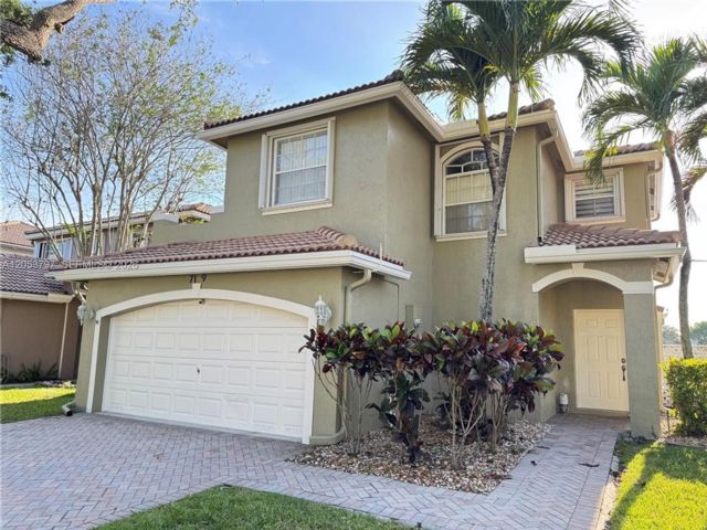  3 BR,  2.50 BTH &nbsp; style home in Coconut Creek